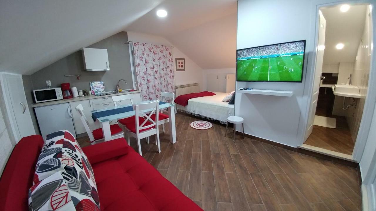 Apartmani Matija Mlini Zewnętrze zdjęcie